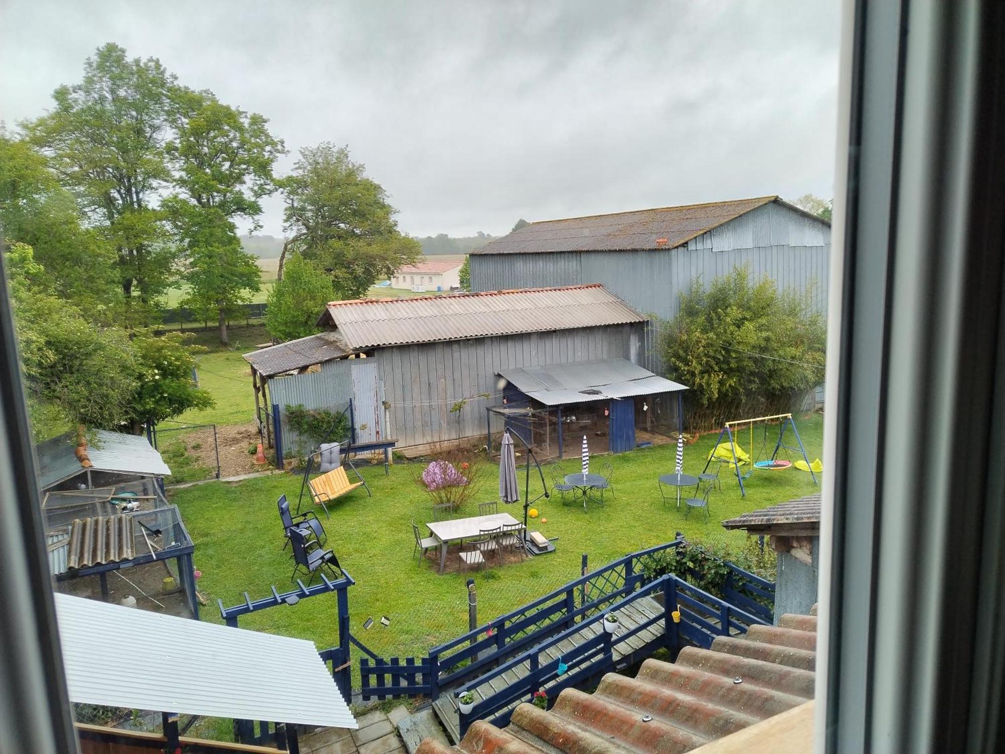 Appartement Gite Du Gardoir Boresse-et-Martron エクステリア 写真